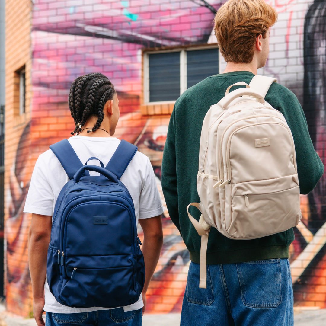 900D Classic Backpack - Navy