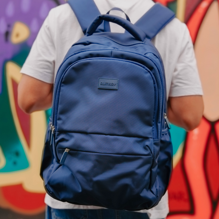 900D Classic Backpack - Navy